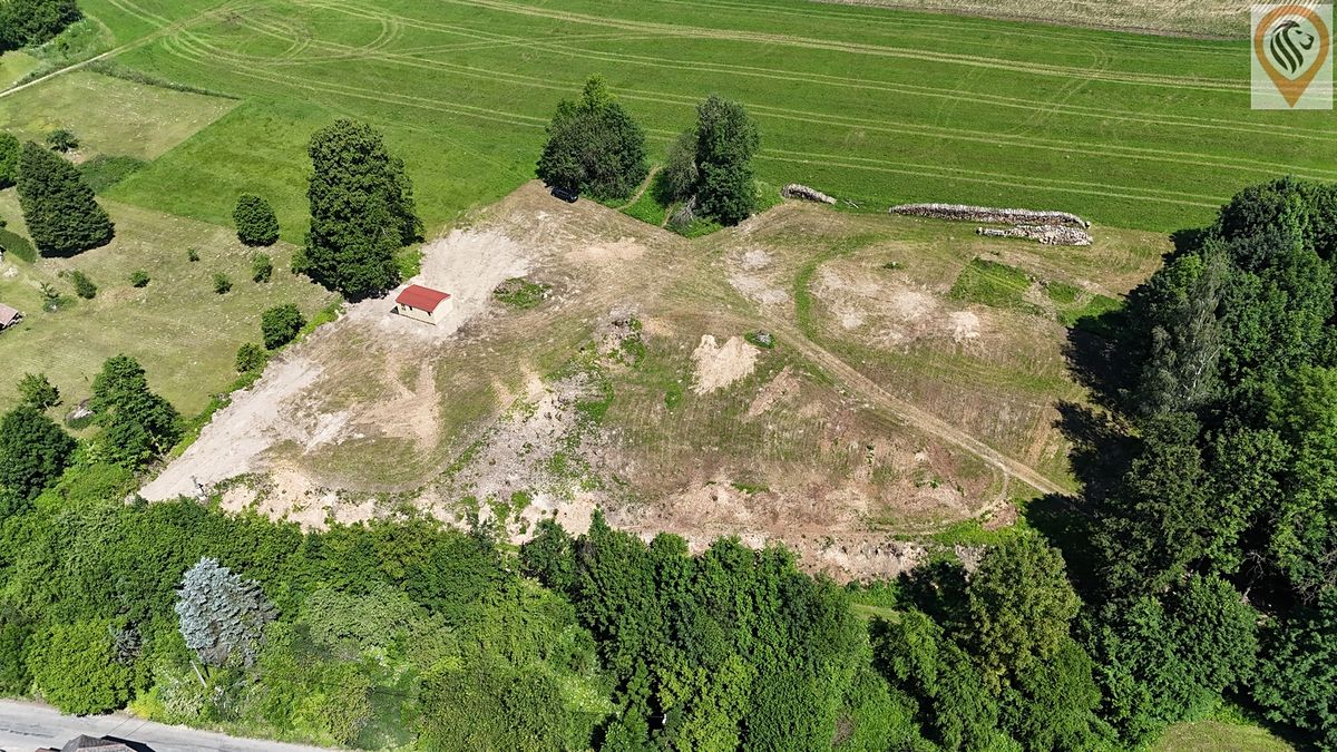 Prodej stavebního pozemku 6057 m² – fotografie 2