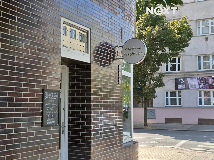 Комерційне приміщення в оренду, 65 м² (2 з 17)
