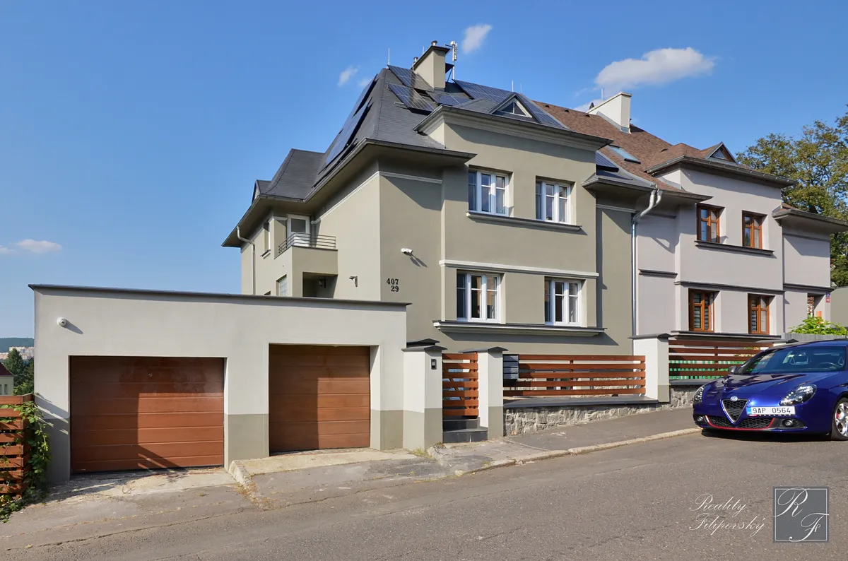 Prodej činžovního domu 377 m²