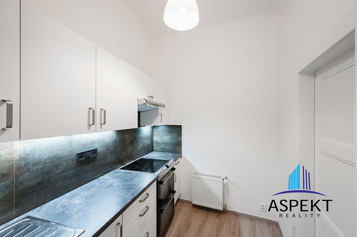 Pronájem bytu 2+1 70 m² – fotografie 5