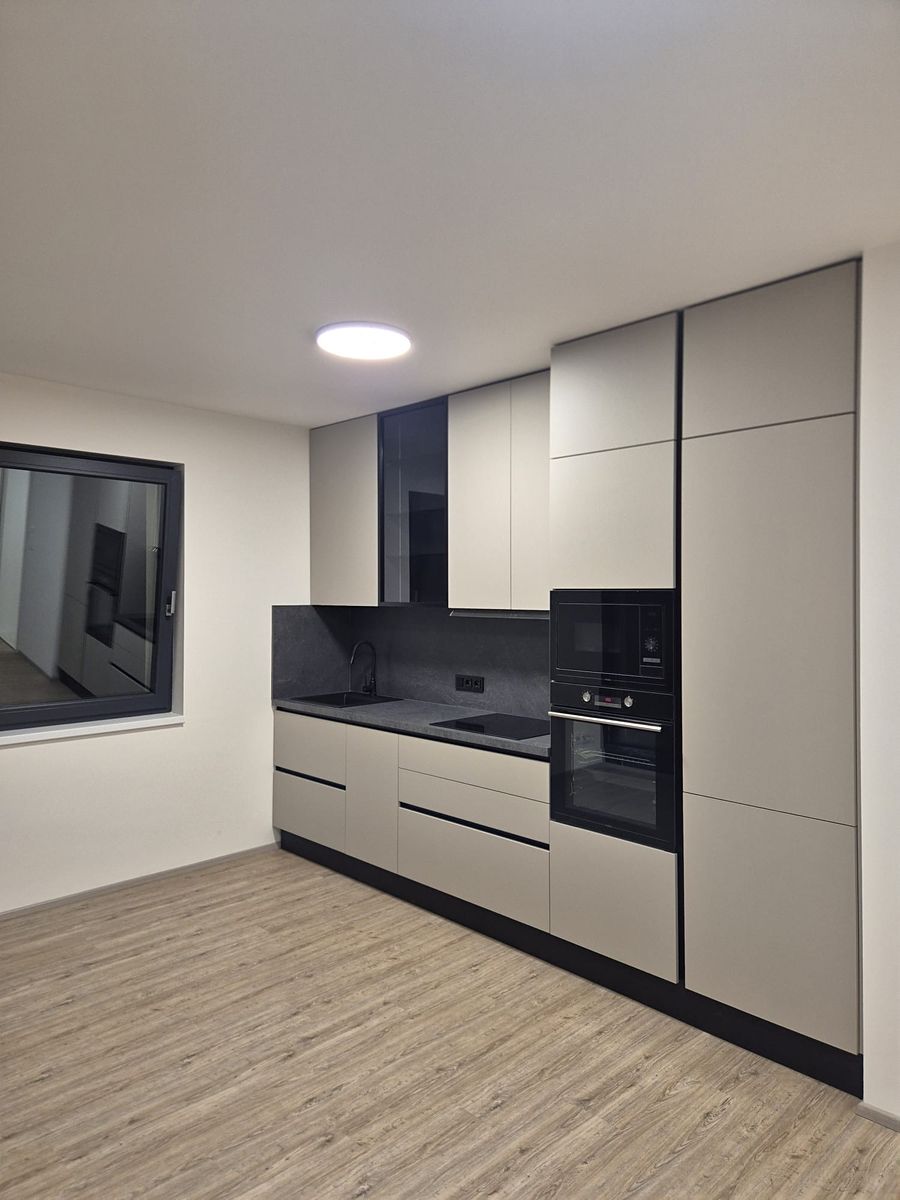 Pronájem bytu 1+kk 35 m²