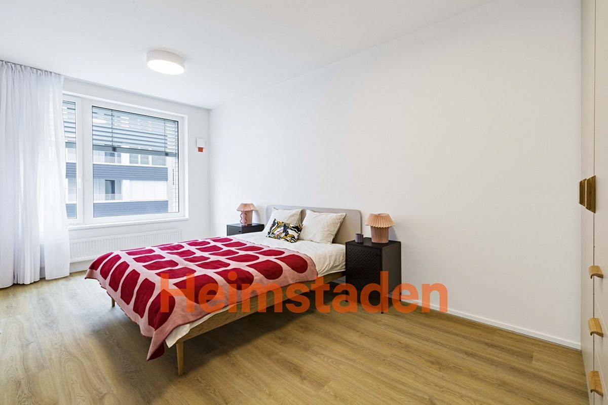Pronájem bytu 3+kk 85 m² – fotografie 3