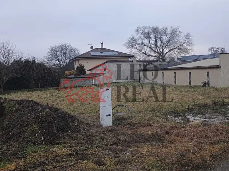 Prodej stavebního pozemku 691 m², Brodce – náhled fotky 2