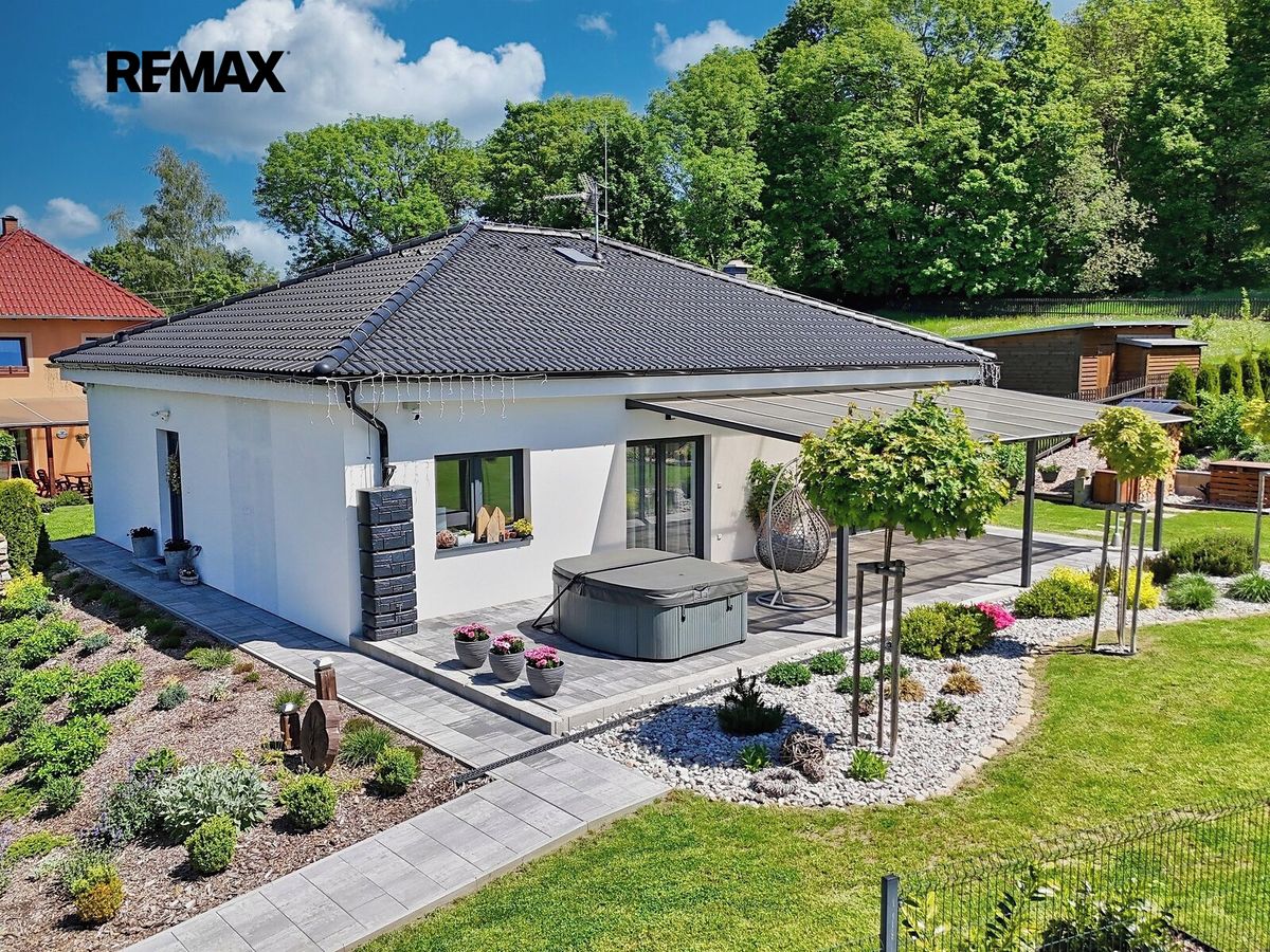 Prodej rodinného domu 107 m², pozemek 1774 m² – fotografie 4