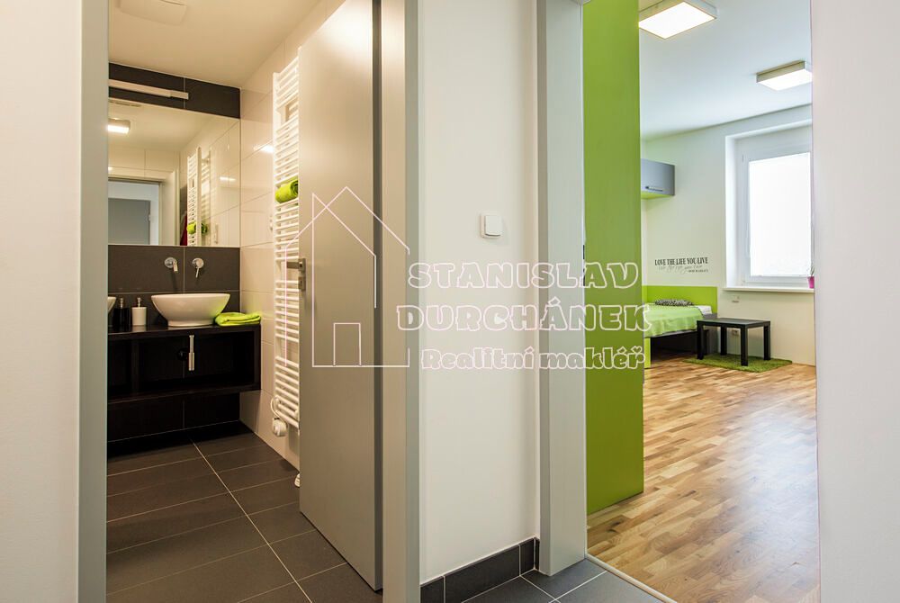 Pronájem bytu pokoje 22 m² – fotografie 4