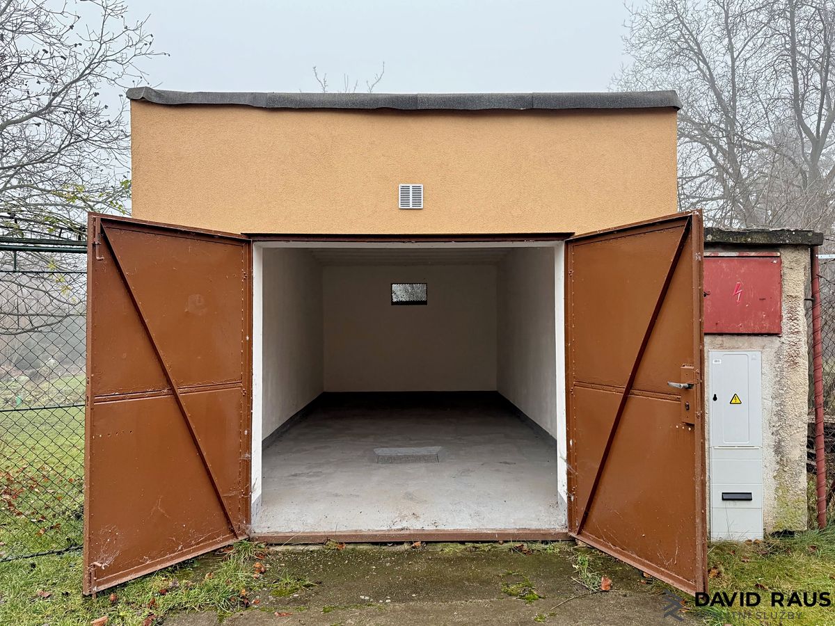 Prodej garáže 23 m² – fotografie 2