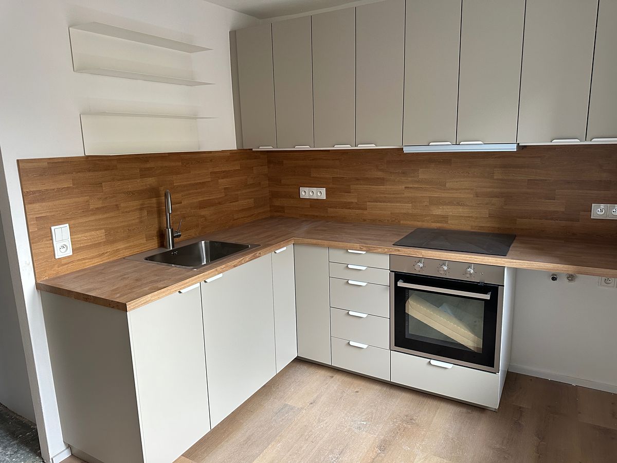 Pronájem bytu 1+1 30 m²