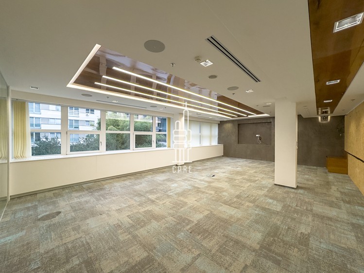Pronájem komerčního prostoru, 646 m² (5 z 13)