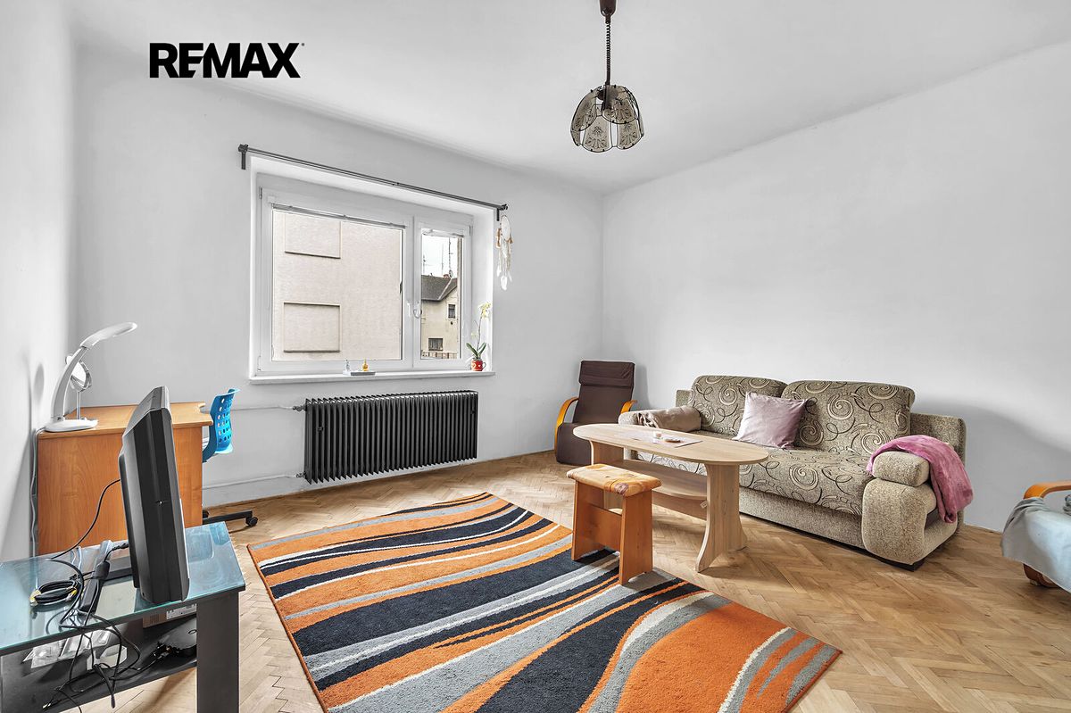 Prodej rodinného domu 250 m², pozemek 610 m² – fotografie 5