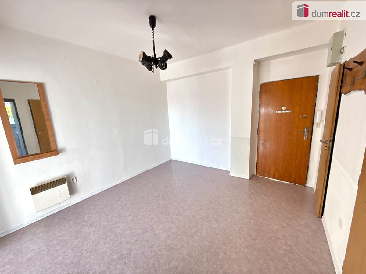 Pronájem bytu 3+1 88 m² – fotografie 4