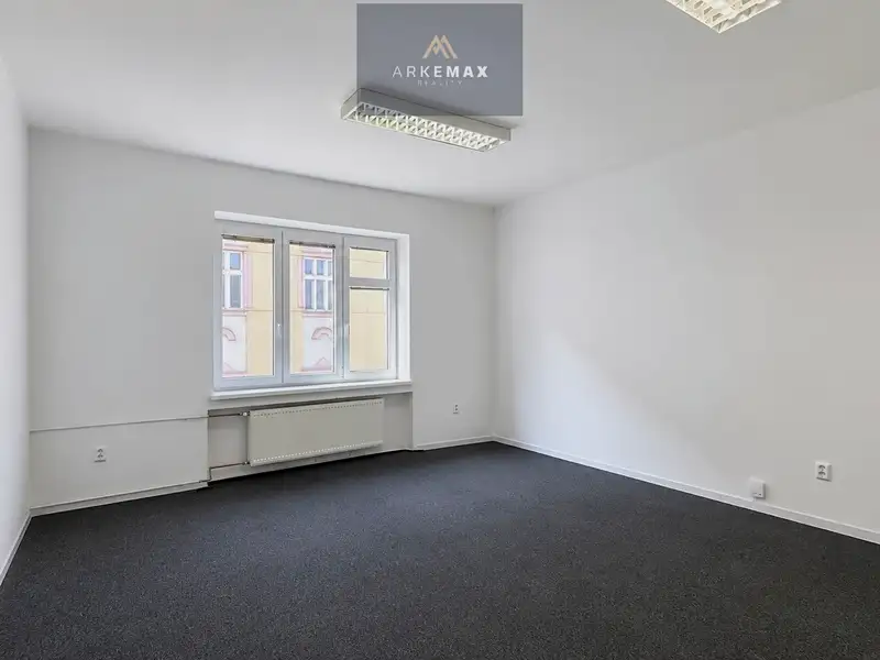 Pronájem kanceláře 23 m², Ostrava – náhled fotky 2