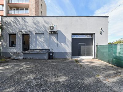 Prodej výrobní haly, prostoru 210 m²