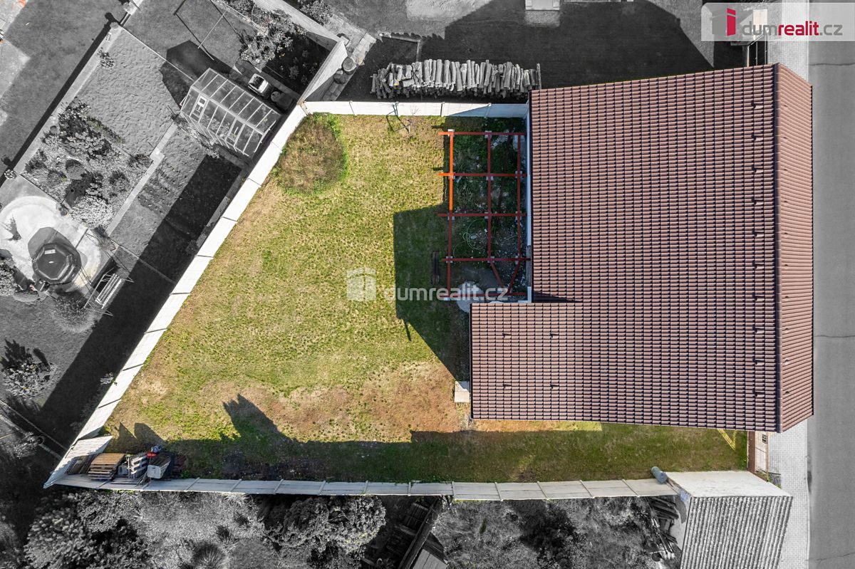 Prodej rodinného domu 460 m², pozemek 225 m² – fotografie 3