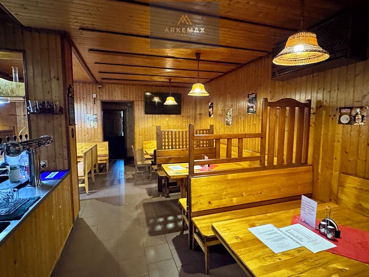 Prodej komerčního prostoru, 160 m² (11 z 19)