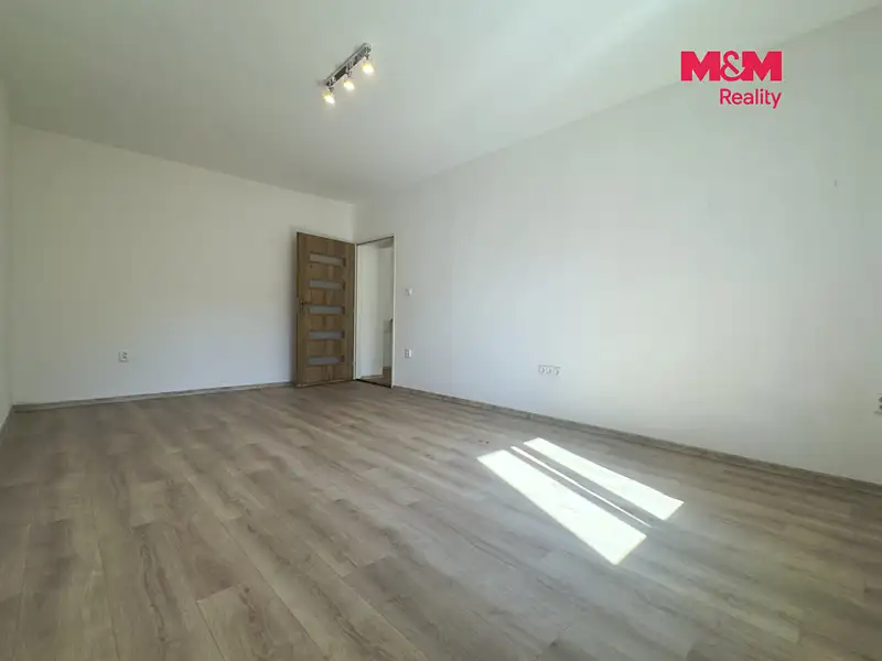 Pronájem bytu 2+kk 64 m², Klášterec nad Ohří – náhled fotky 3