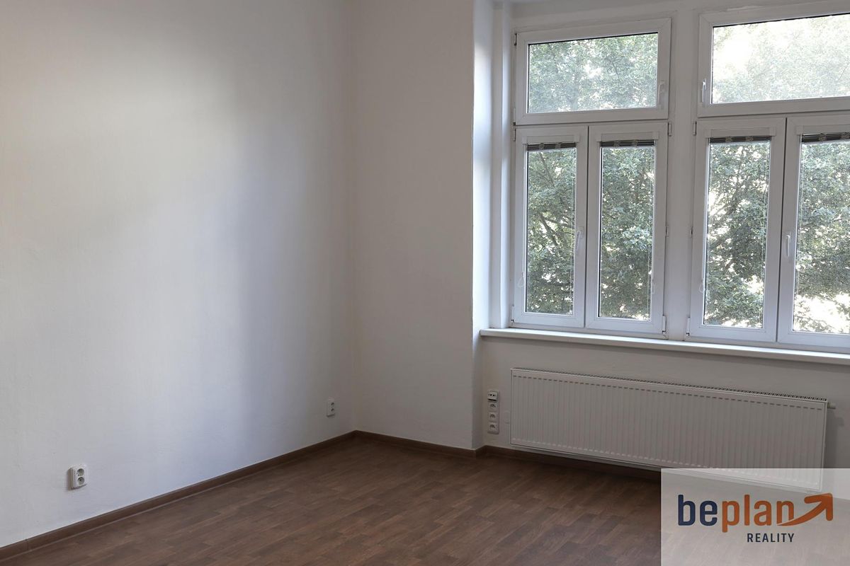 Pronájem bytu 2+1 66 m² – fotografie 2