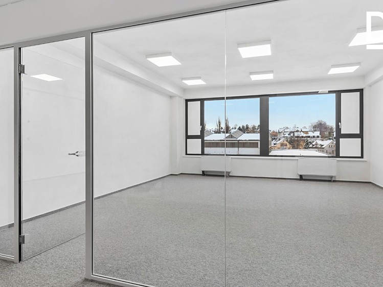 Pronájem komerčního prostoru, 268 m² (7 z 15)