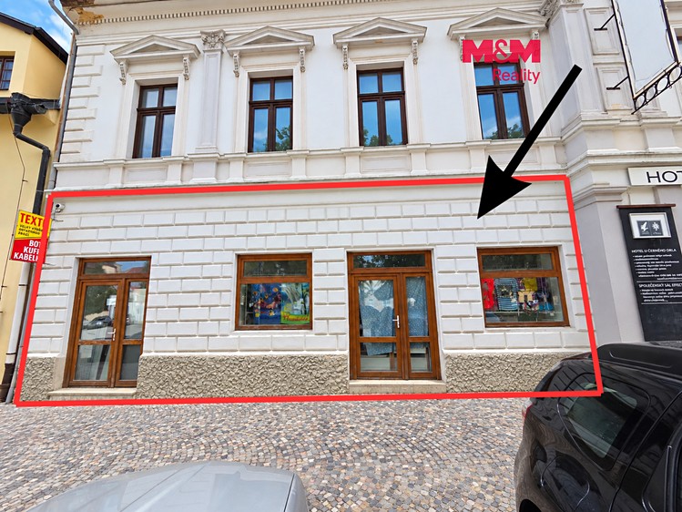 Pronájem komerčního prostoru, 74 m² (1 z 8)