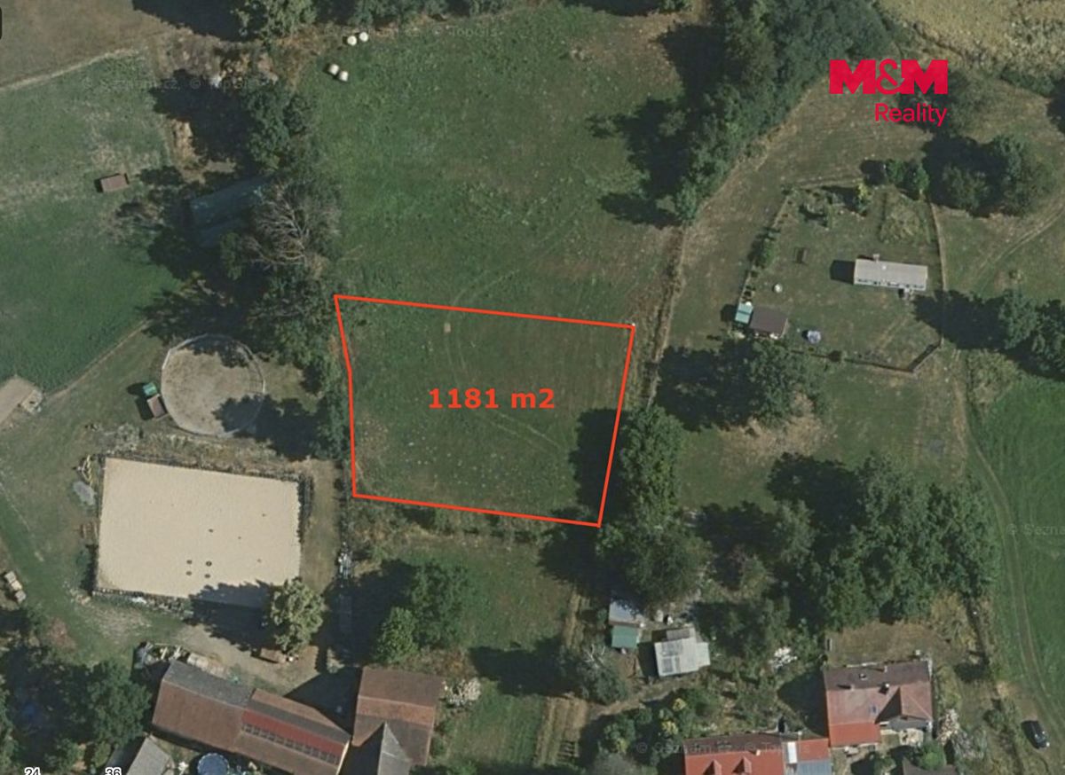 Prodej stavebního pozemku 1181 m² – fotografie 2
