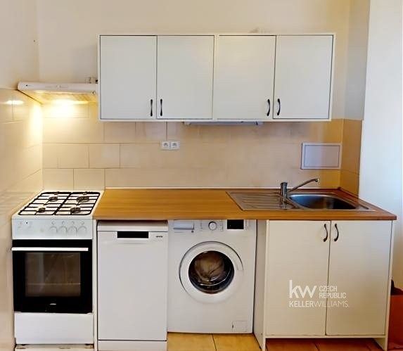 Pronájem bytu 2+1 57 m² – fotografie 2