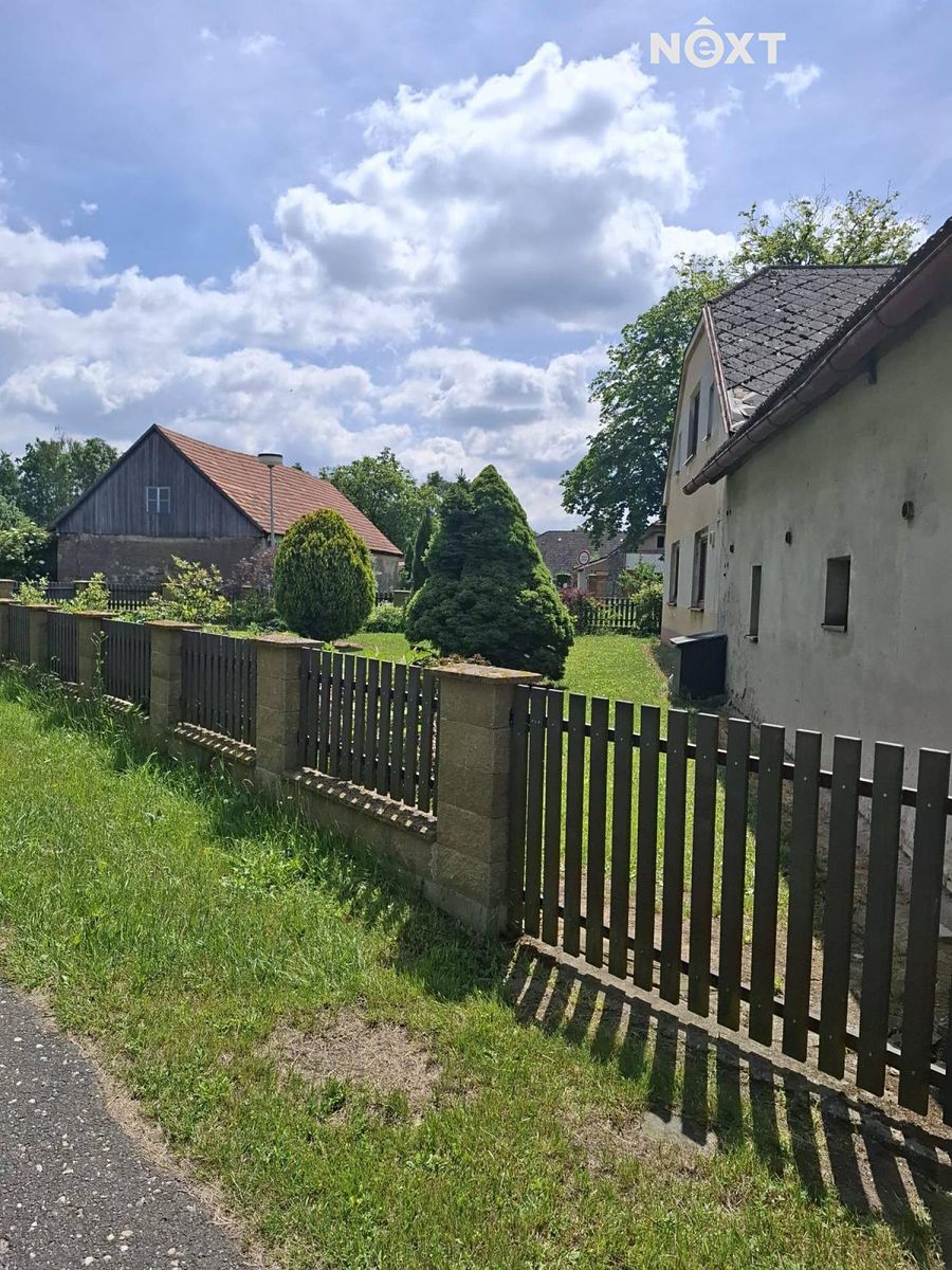 Prodej rodinného domu 322 m², pozemek 956 m² – fotografie 3