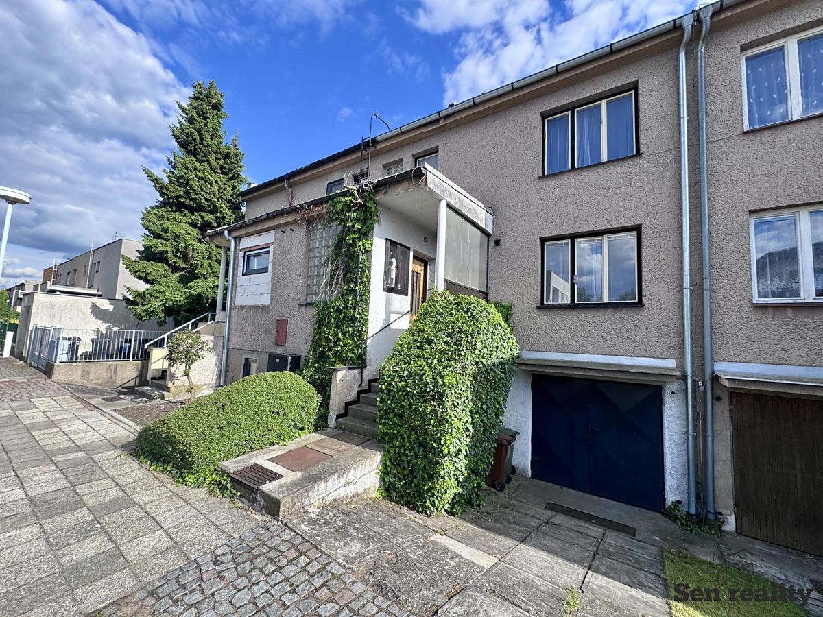 Prodej rodinného domu 180 m², pozemek 333 m² – fotografie 3