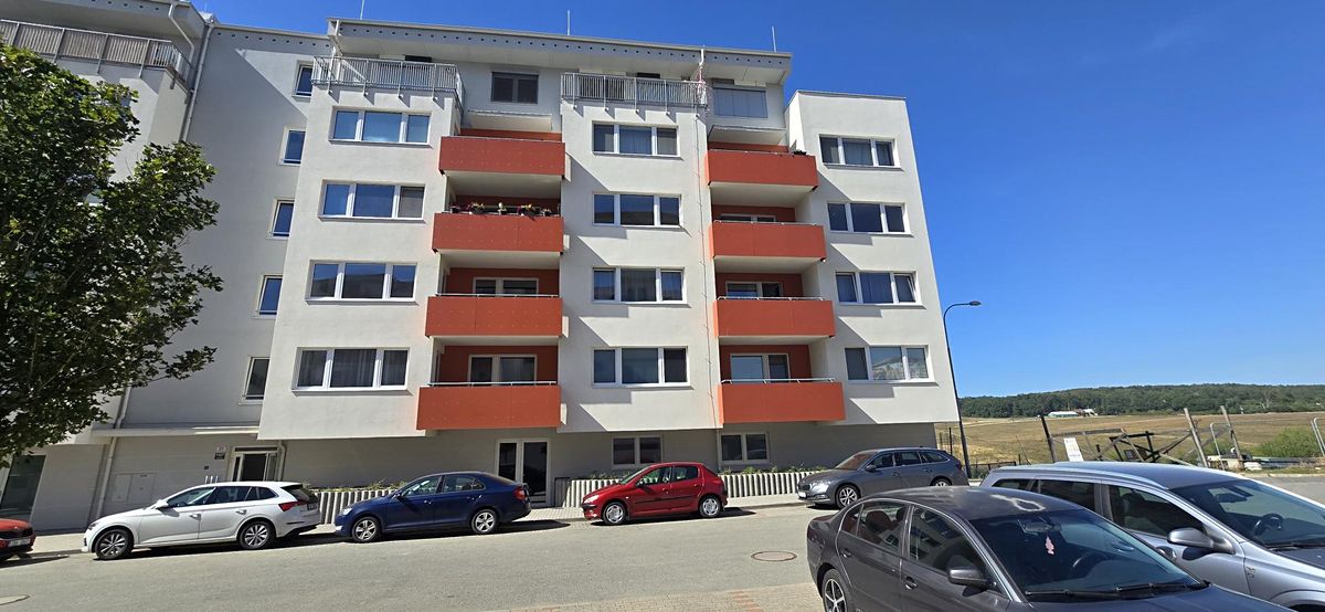 Pronájem bytu 1+kk 39 m²