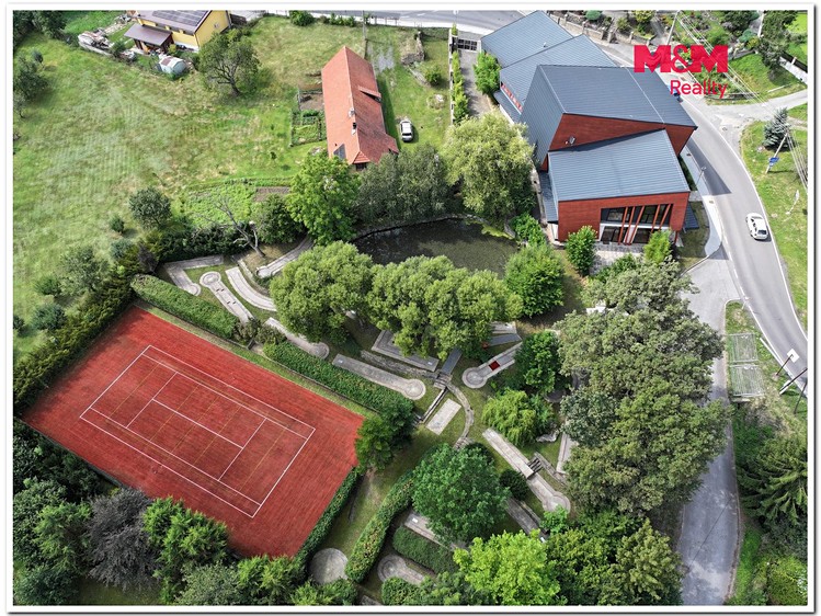 Комерційне приміщення на продаж, 1 076 м² (3 з 17)