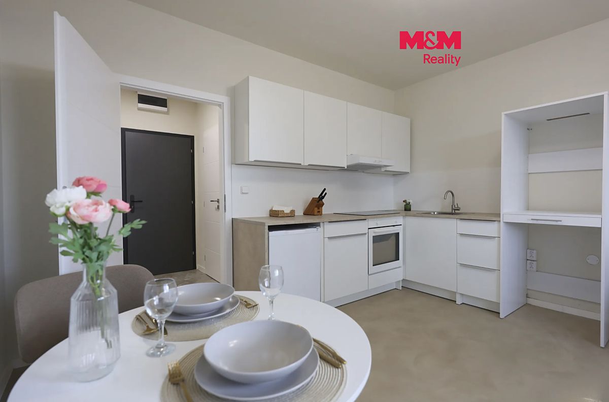 Pronájem bytu 2+kk 40 m²