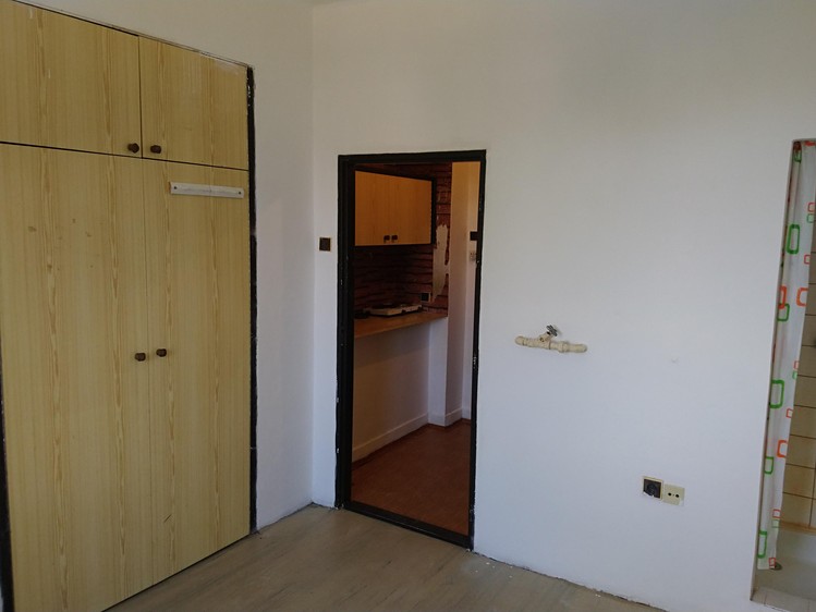 Pronájem bytu 1+kk, 15 m² (1 z 7)
