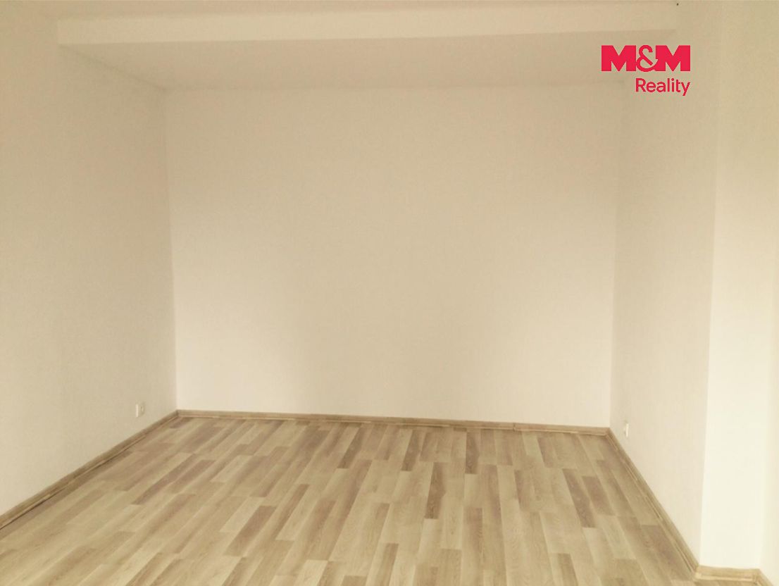 Pronájem bytu 2+kk 48 m² – fotografie 3