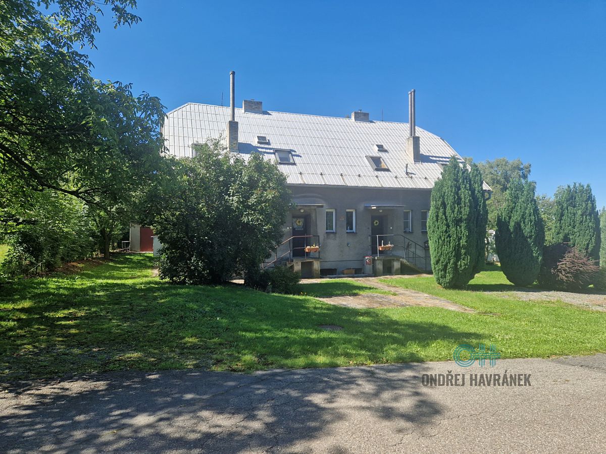 Prodej rodinného domu 400 m², pozemek 1968 m² – fotografie 4