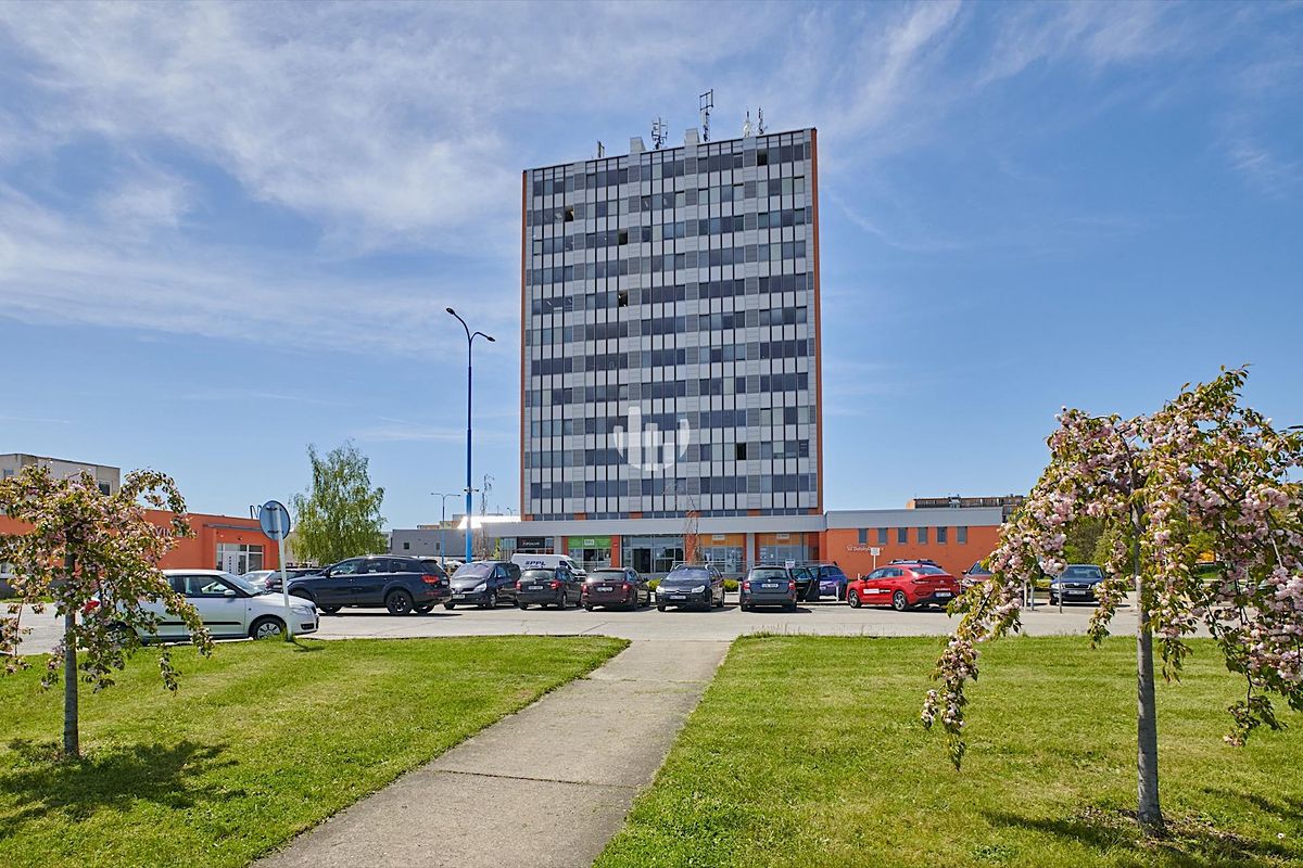 Pronájem kanceláře 108 m²