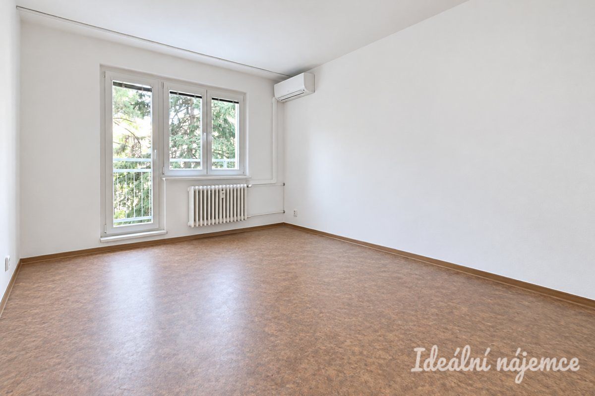 Pronájem bytu 2+1 54 m² – fotografie 2