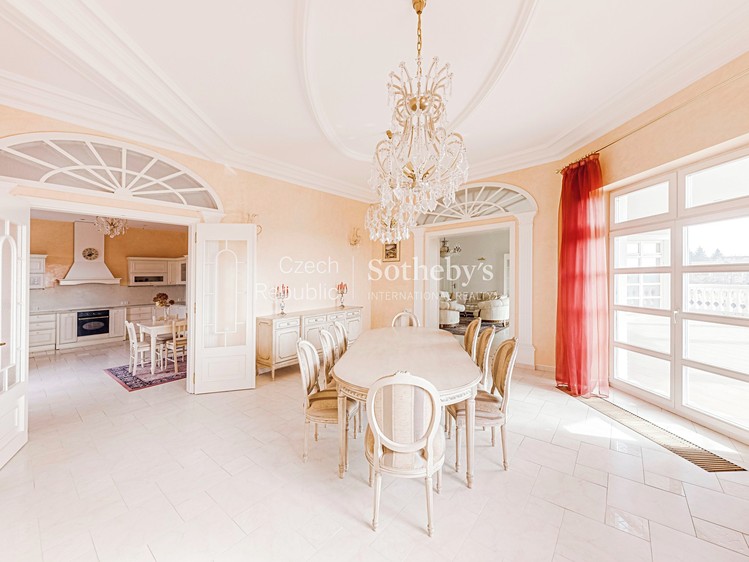 Prodej domu, 975 m² (14 z 23)