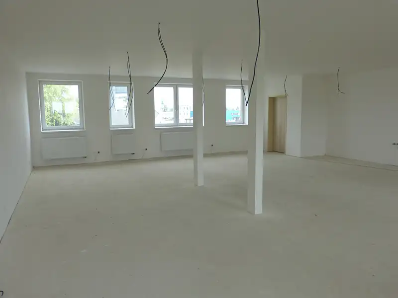 Pronájem kanceláře 113 m², Olomouc – náhled fotky 1