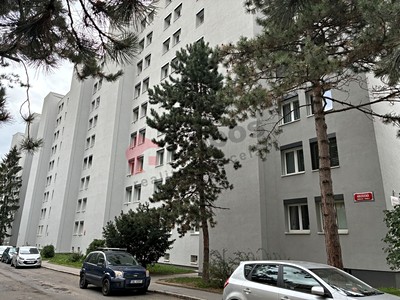 Pronájem bytu 4+kk 75 m²
