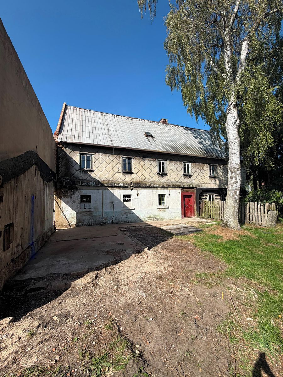 Prodej rodinného domu 280 m², pozemek 1397 m² – fotografie 4
