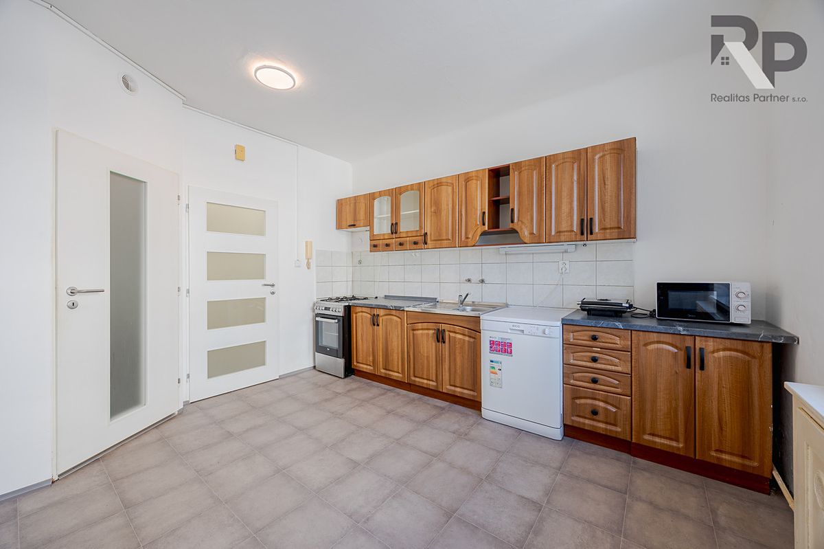 Pronájem bytu 2+1 49 m² – fotografie 4
