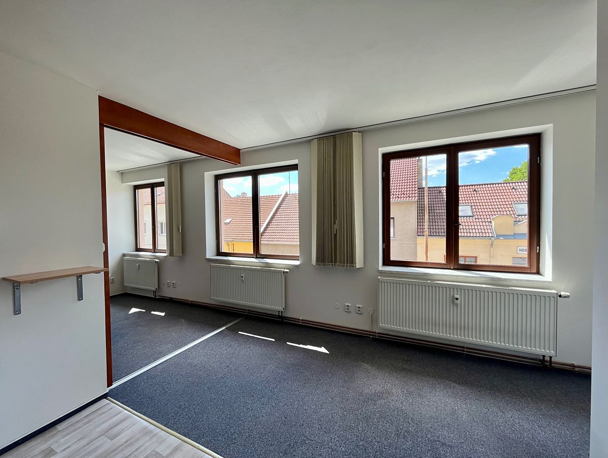 Pronájem bytu 2+kk 35 m²