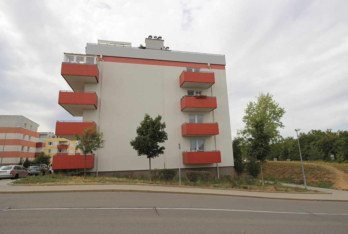 Pronájem bytu 1+kk 27 m²