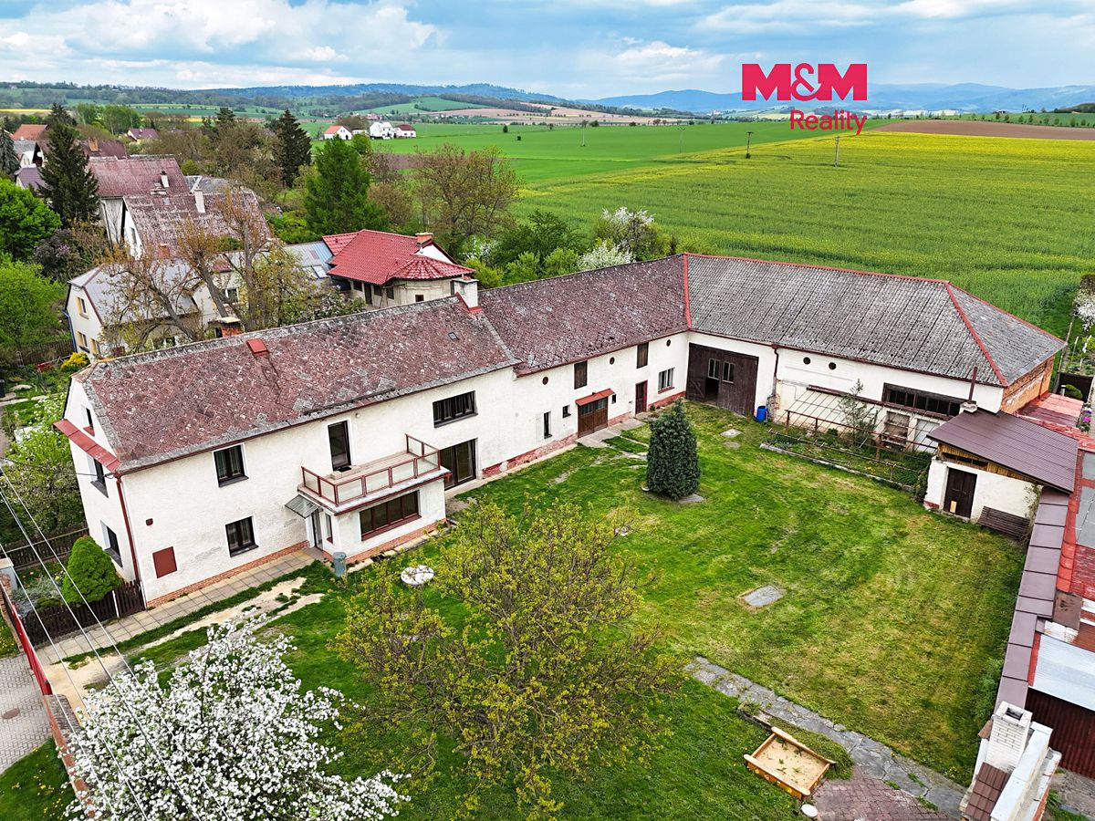 Prodej rodinného domu 170 m², pozemek 2299 m²