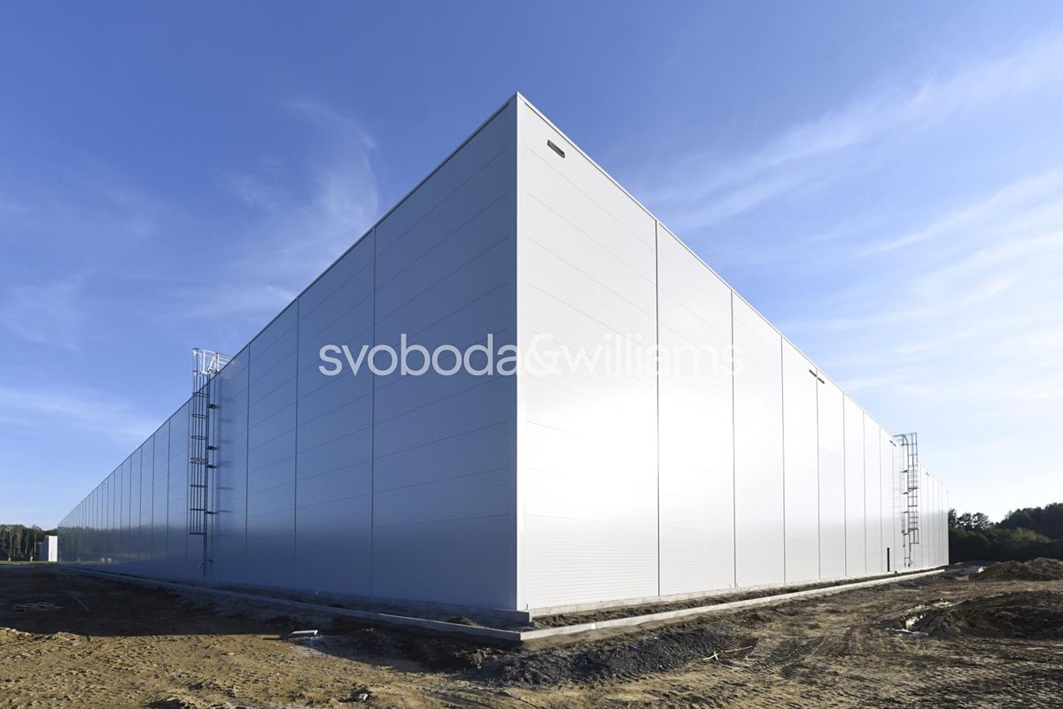 Pronájem skladového prostoru 12026 m²