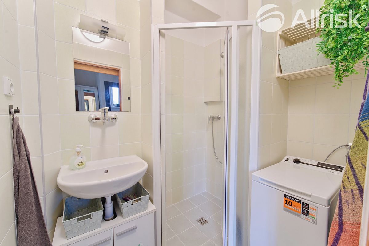 Prodej bytu 2+kk 42 m² – fotografie 4