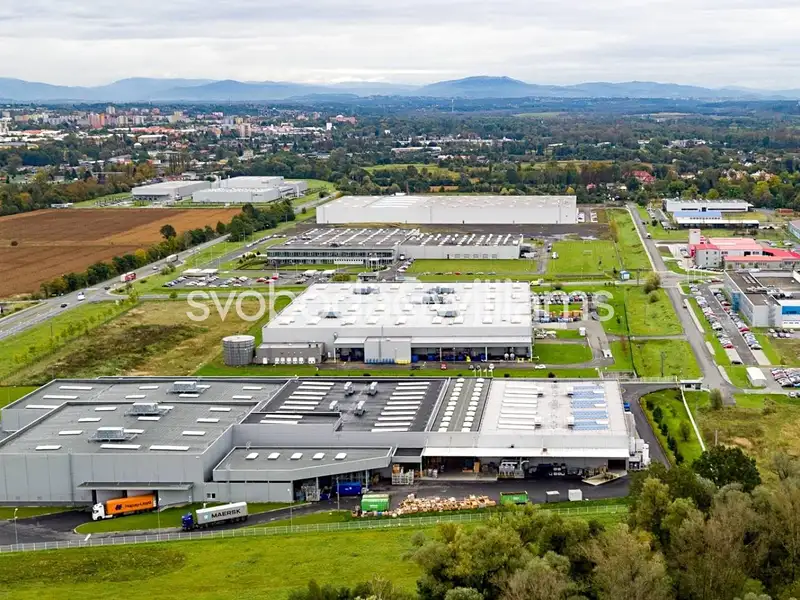 Pronájem skladového prostoru 10446 m², Karviná – náhled fotky 1