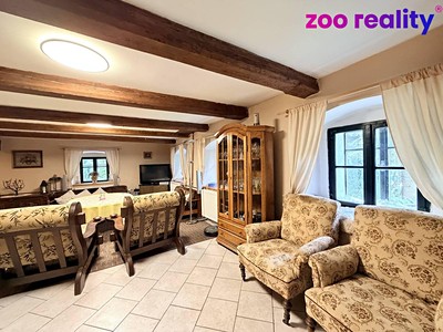 Будинок на продаж, 200 м² (2 з 37)