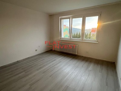 Квартира 1+kk в оренду, 30 м² (3 з 10)