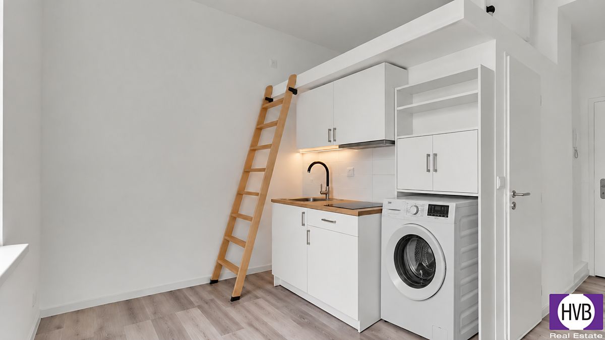 Prodej bytu 1+kk 17 m² – fotografie 2