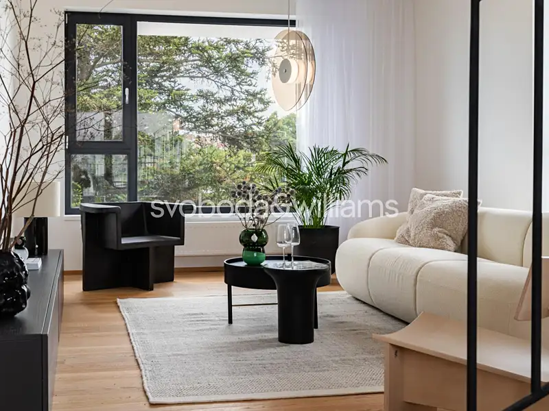 Prodej bytu 5+kk 144 m², Praha – náhled fotky 2