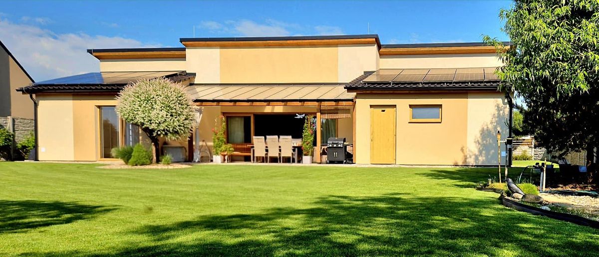 Prodej rodinného domu 187 m², pozemek 973 m²